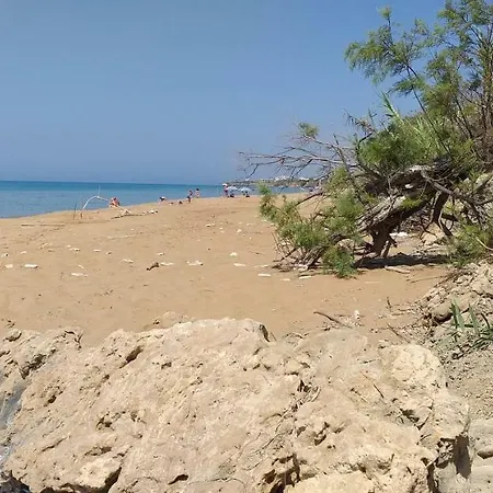 Front Of The Beach Hébergement de vacances *